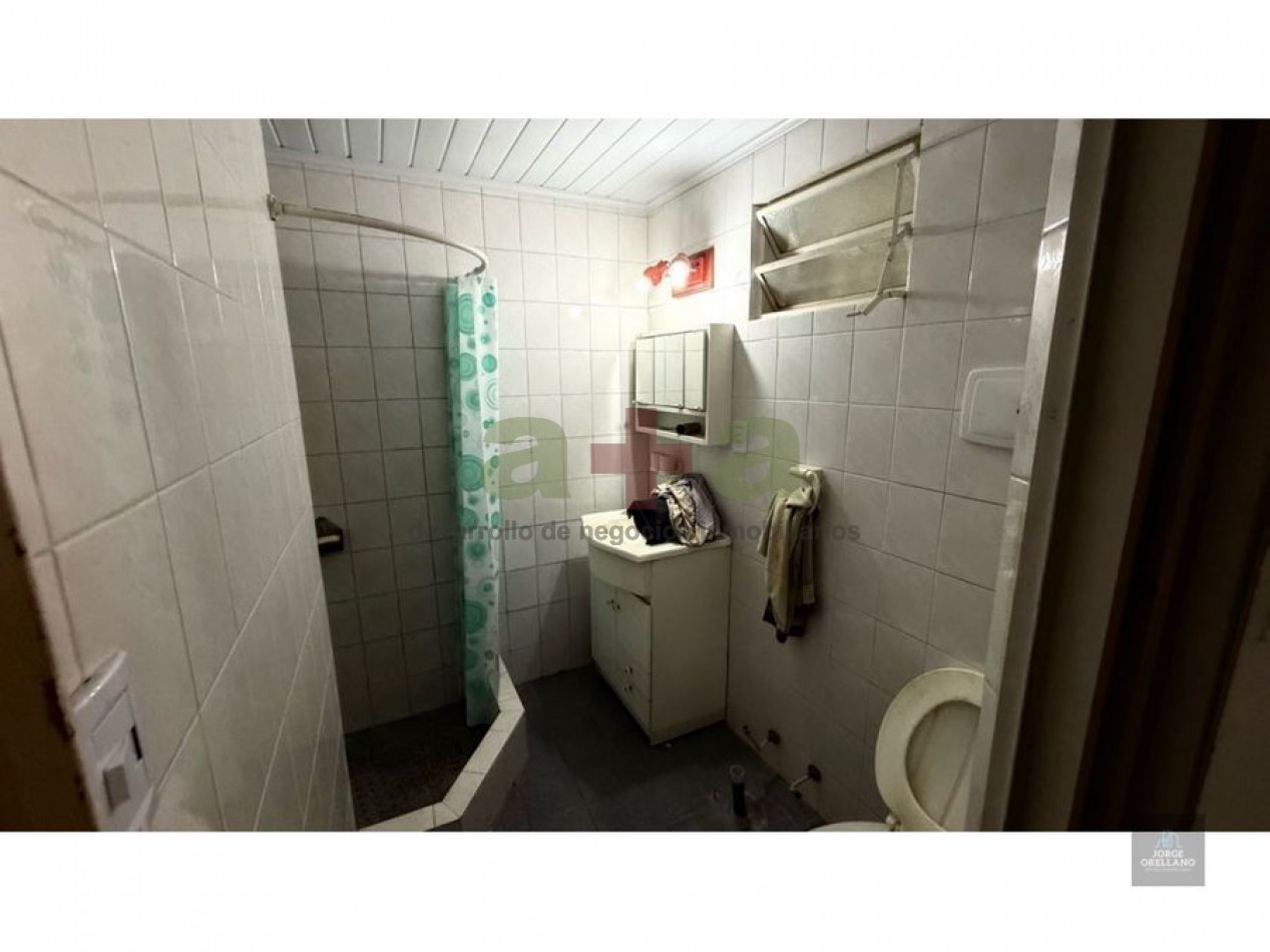 VENTA CASA 4 DORMITORIOS Y DEPARTAMENTO DOS AMBIENTES BARRIO ZACAGNINI