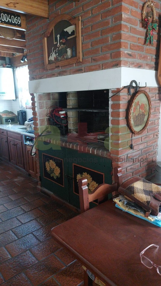 VENTA CHALET 4 AMBIENTES CHAUVIN