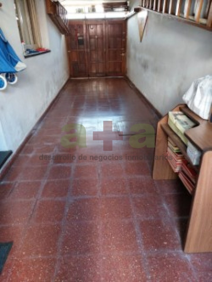 VENTA CHALET 4 AMBIENTES CHAUVIN