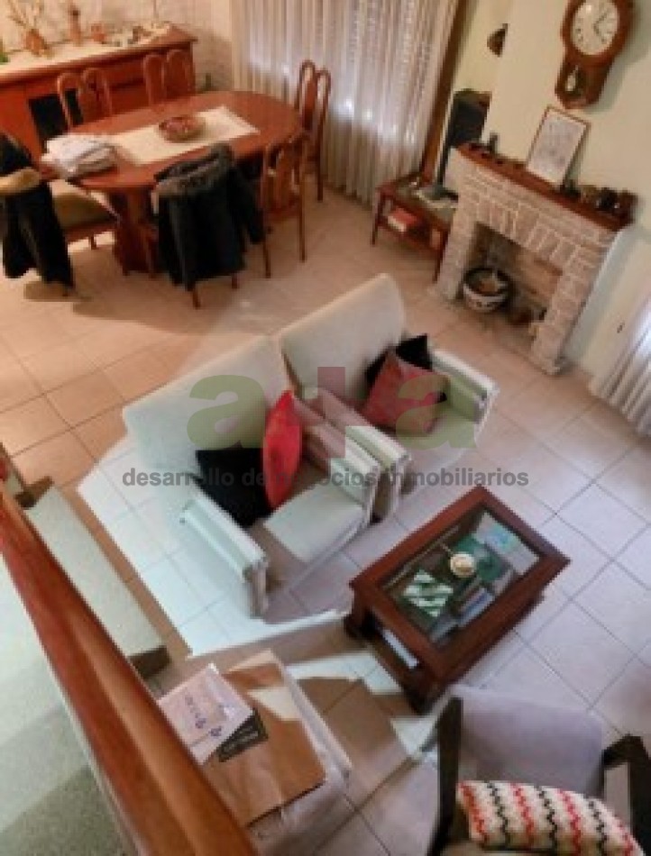 VENTA CHALET 4 AMBIENTES CHAUVIN